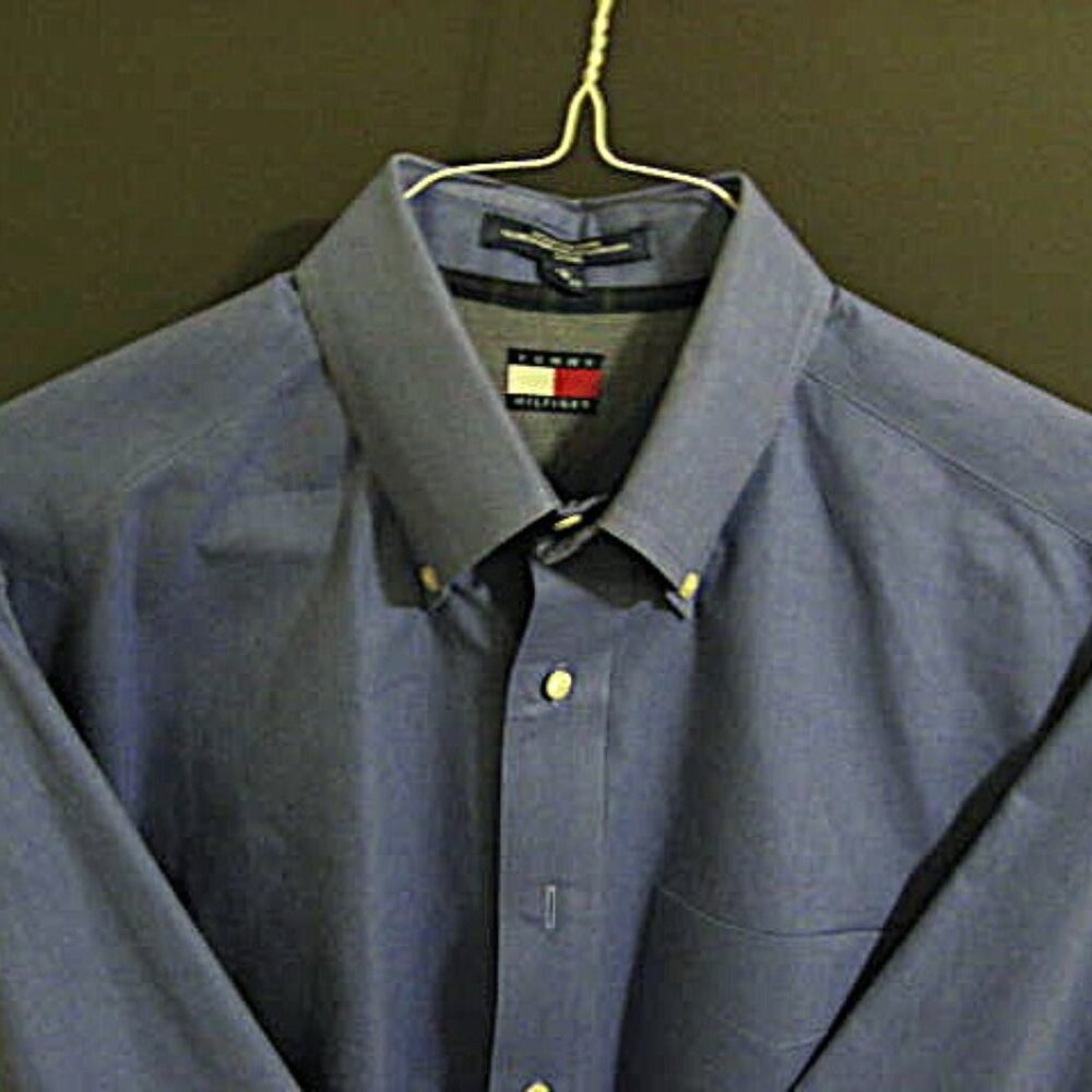 Tommy Hilfiger Button Down Dress Shirt